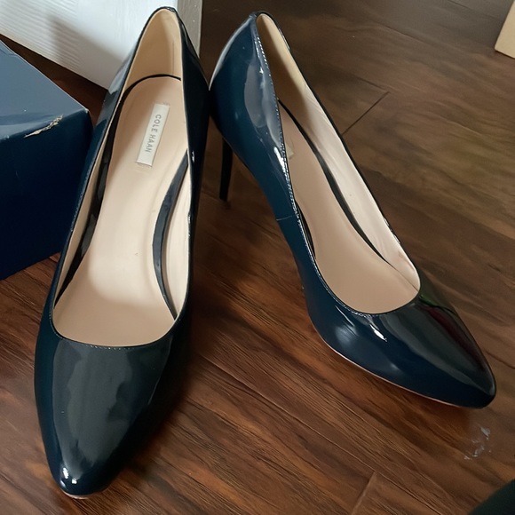 Cole Haan Heels - Picture 5 of 6